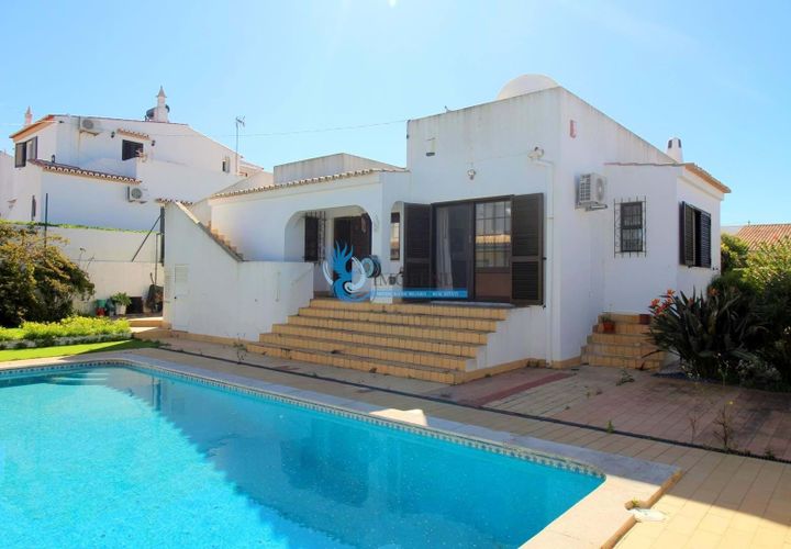 Villa i Albufeira, Faro, Albufeira - € 690.000 | Ref: MP892 - foto 1