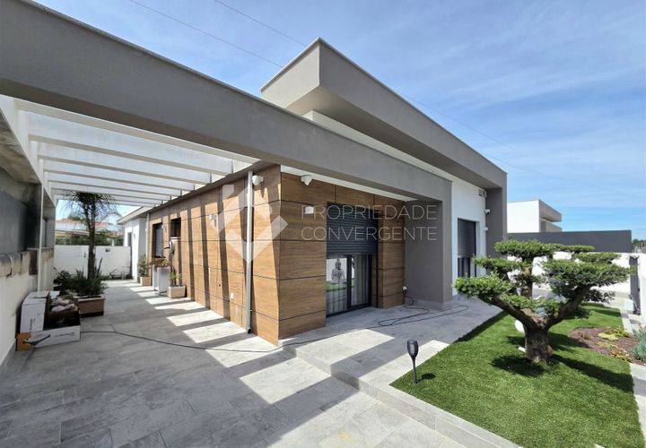 Villa a Seixal, Setubal, Seixal - € 625.000 | Ref: 404 - foto 1