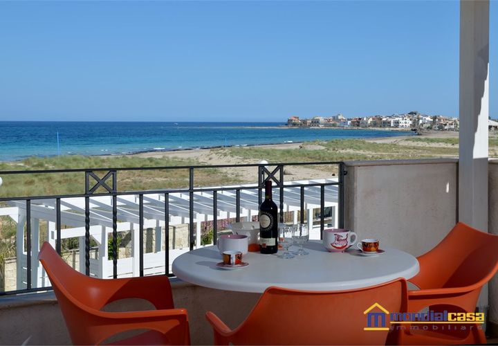 Villa i Noto, Siracusa, Noto - € 250.000 | Ref: Spinazza sulla spiaggia - foto 1