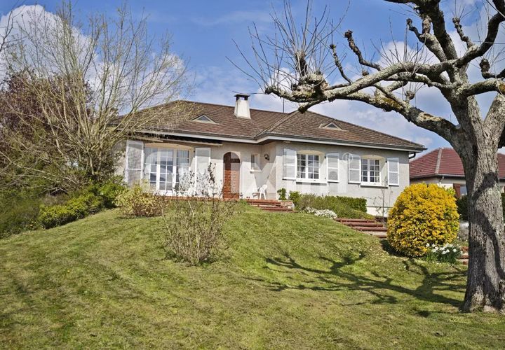 Villa i Dole, Jura, Dole - € 230.000 | Ref: 19341FB - foto 1