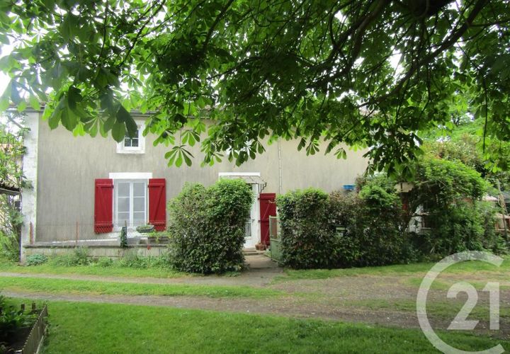 Landejendom i Saint-Coutant, Deux-Sevres, Saint-Coutant - € 45.000 | Ref: 8907 - foto 1