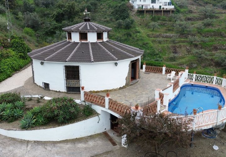 Villa en Torrox, Malaga, Torrox - € 378.000 | Ref: MLH985 - photo 1