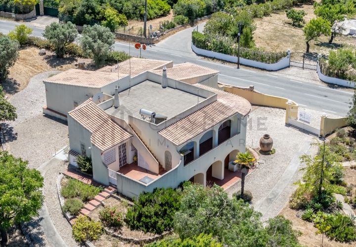 Villa i Carvoeiro, Faro, Carvoeiro - € 873.000 | Ref: City-26-30C - foto 1