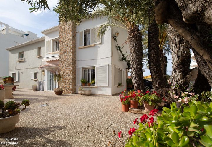 Villa a Denia, Alicante, Denia - € 1.250.000 | Ref: DV52 - foto 1