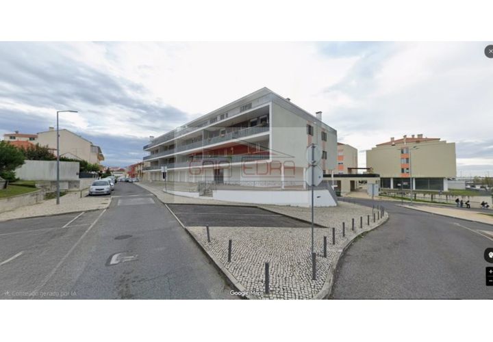 Erhvervsejendom i Azambuja, Lisbon, Azambuja - € 295.800 | Ref: AV715 - foto 1