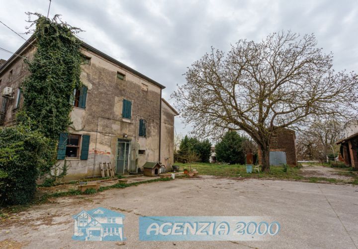 Villa a Tribano, Padua, Tribano - € 560.000 | Ref: S136 - foto 1