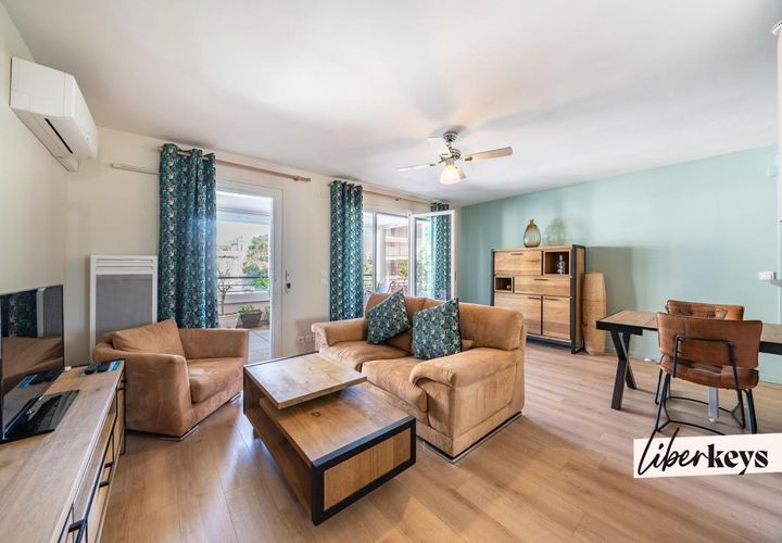 Lejlighed i Saint-Raphaël, Var, Saint-Raphaël - € 372.000 | Ref: DOM31414 - foto 1
