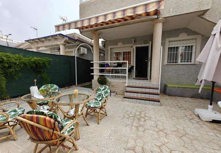 Bungalou a Torrevieja, Alicante, Torrevieja - € 149.900 | Ref: B11436/6084 - foto 1