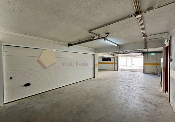 Garage i Quinta do Anjo, Setubal, Quinta do Anjo - € 43.000 | Ref: GAR_2602 - foto 1