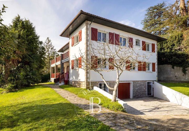 Villa a Ciboure, Pyrenees-Atlantiques, Ciboure - € 2.835.000 | Ref: M1607 - foto 1