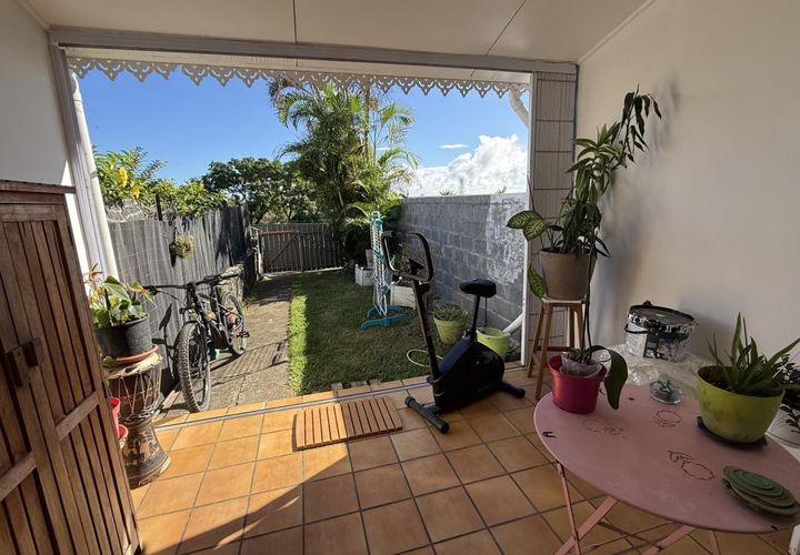 Villa a Saint-Denis, La Reunion, Saint-Denis - € 226.825 | Ref: MV278 - foto 1