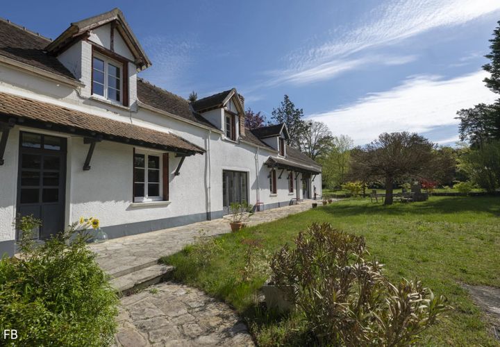 Landejendom i Le Vaudoue, Seine-et-Marne, Le Vaudoue - € 741.600 | Ref: 86854343 - foto 1