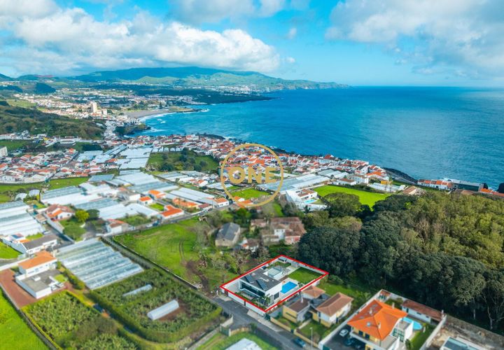 Byhus i Ponta Delgada, Sao Miguel, Ponta Delgada - € 897.500 | Ref: ONE401678-66 - foto 1