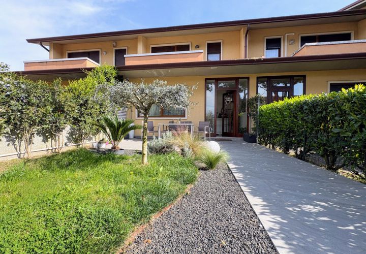 Rækkehus i Thiene, Vicenza, Thiene - € 298.000 | Ref: AS17 - foto 1