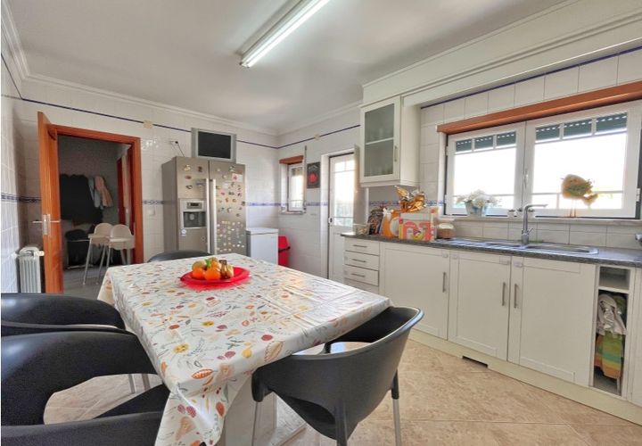 Villa i Bombarral, Leiria, Bombarral - € 410.000 | Ref: 3369-V3UPG - foto 1