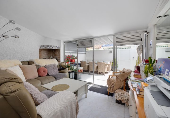 Dupleks i Torrevieja, Alicante, Torrevieja - € 215 000 | Ref: AM-02225/8919 - foto 1