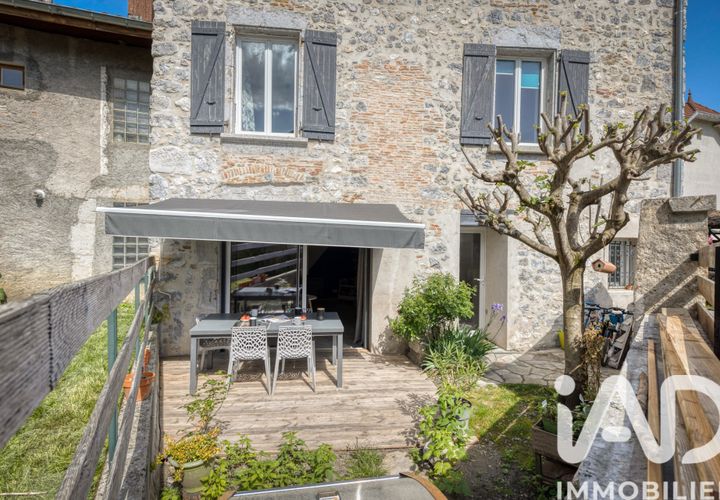 Landsbyhus i Crolles, Isere, Crolles - € 398.000 | Ref: 62525 - foto 1