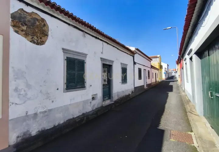 Villa i Carvoeiro, Faro, Carvoeiro - € 180.000 | Ref: C0276-02734 - foto 1