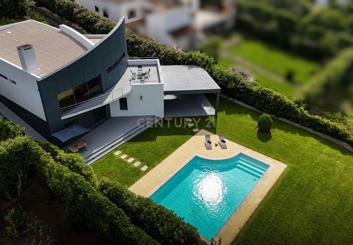 Villa a Rabo de Peixe, Sao Miguel, Rabo de Peixe - € 1.464.000 | Ref: C0276-02533 - foto 1