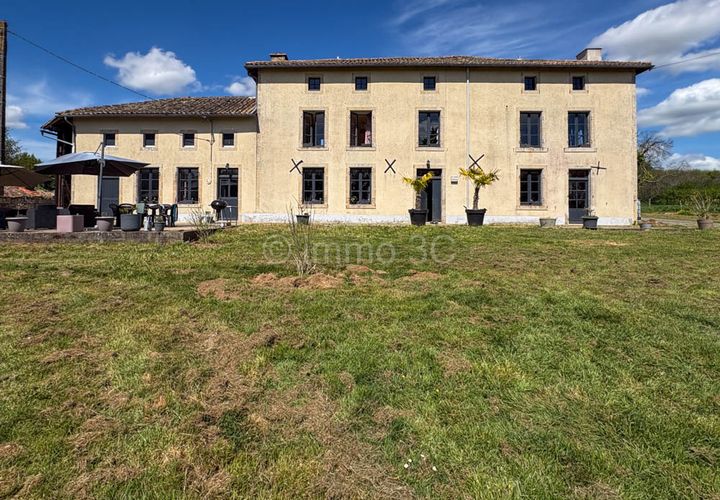 Villa a Melle, Deux-Sevres, Melle - € 243.800 | Ref: 5269 - foto 1