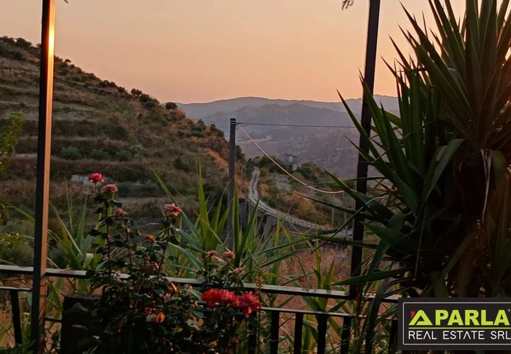 Villa a Leonforte, Enna, Leonforte - € 300.000 | Ref: 86439684 - foto 1