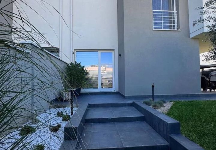 Villa a Terrasini, Palermo, Terrasini - € 430.000 | Ref: 86437109 - foto 1