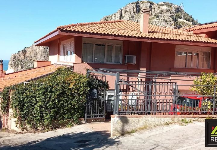 Villa i Cefalu, Palermo, Cefalu - € 550.000 | Ref: 86693347 - foto 1