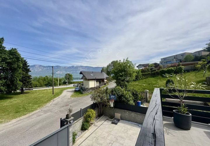 Villa a Le Bourget-du-Lac, Savoie, Le Bourget-du-Lac - € 870.000 | Ref: M2319JX - foto 1