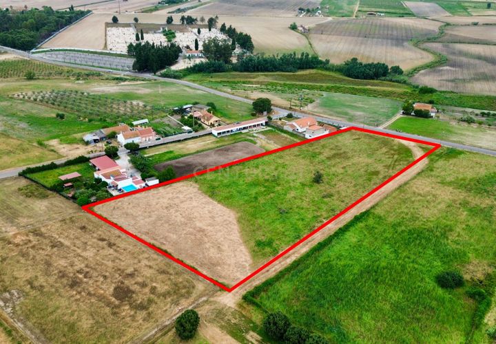 Helårsgrund i Alpiarca, Santarem, Alpiarca - € 165.000 | Ref: C0364-05833 - foto 1