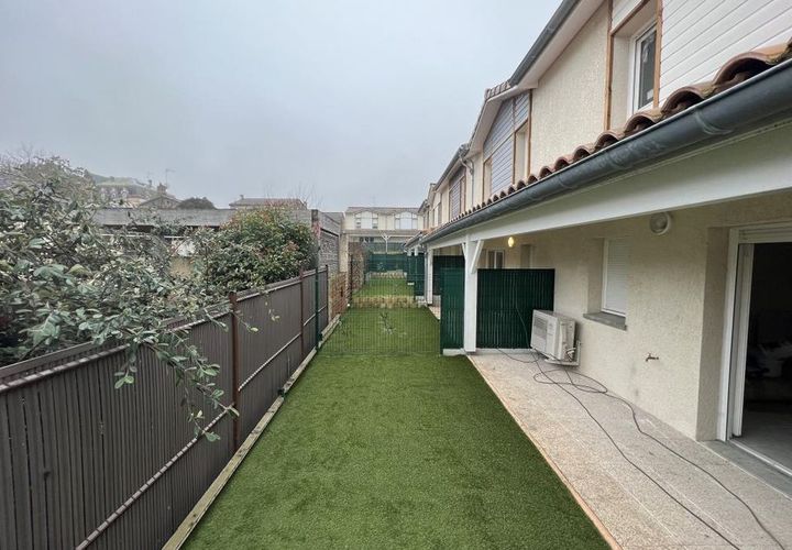 Villa a Cépet, Haute-Garonne, Cépet - € 930/mes | Ref: 738038 - foto 1