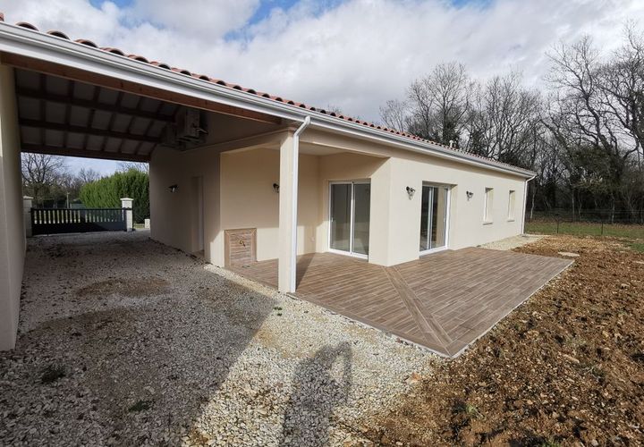 Villa a Cellettes, Charente, Cellettes - € 900/mes | Ref: 875716 - foto 1