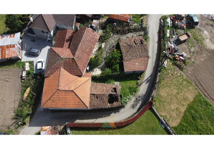Villa i Arcos de Valdevez, Viana do Castelo, Arcos de Valdevez - € 30.000 | Ref: AVV-021-039 - foto 1