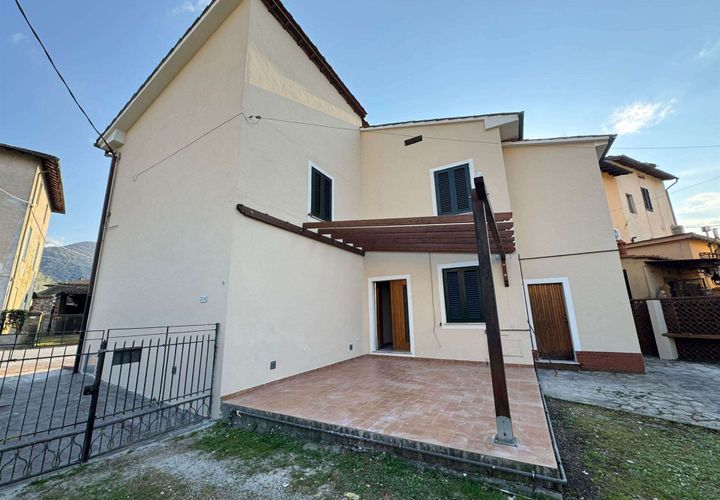 Byhus i Lucca, Lucca, Lucca - € 295.000 | Ref: A1190RA61413-1085473 - foto 1