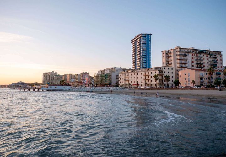 Lejlighed i Follonica, Grosseto, Follonica - € 320.000 | Ref: A7125RA2514358A-1086173 - foto 1