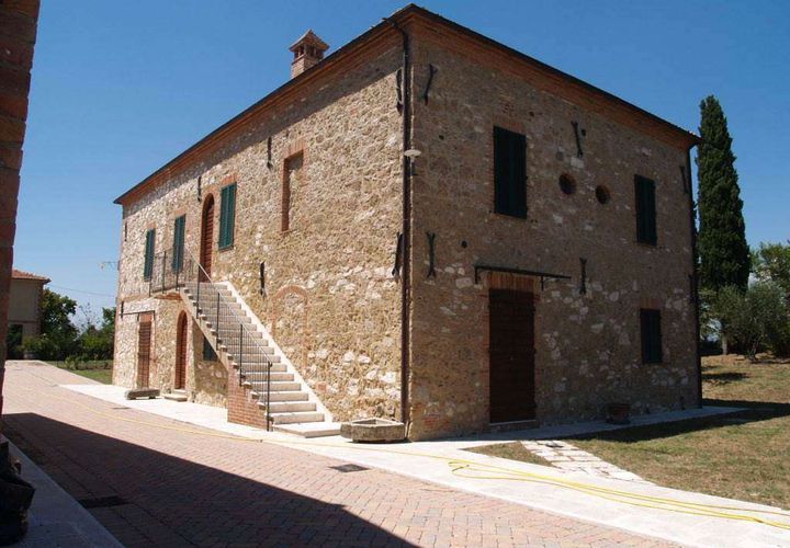 Villa a Asciano, Siena, Asciano - € 850.000 | Ref: A8998RV2513027A-1088824 - foto 1