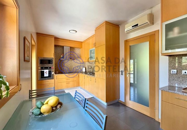 Rækkehus i Arouca, Aveiro, Arouca - € 385.000 | Ref: 1127711 - foto 1