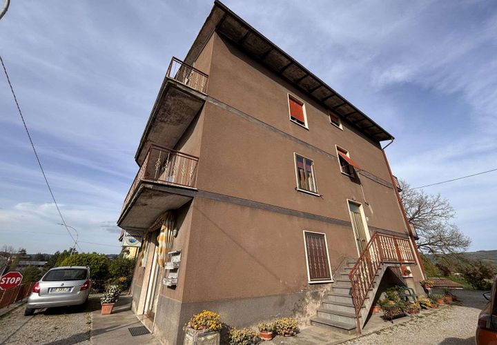 Villa a Fabro, Terni, Fabro - € 120.000 | Ref: OR5349M-1091057 - foto 1