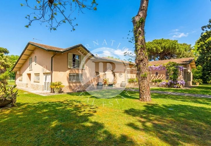 Villa a Massa, Massa and Carrara, Massa - € 4.500.000 | Ref: IB 832 - foto 1
