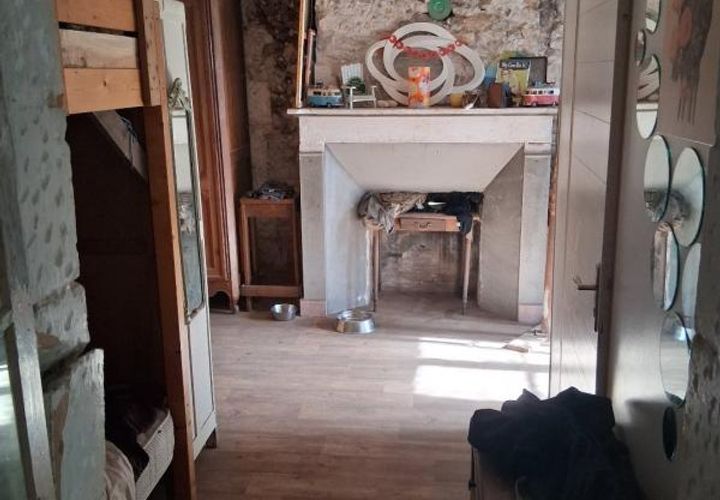 Villa a Merigny, Indre, Merigny - € 26.000 | Ref: 3011443288 - foto 1