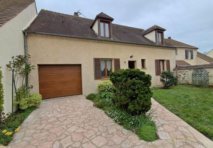 Villa a Marines, Val-d'Oise, Marines - € 405.000 | Ref: 3011443922 - foto 1