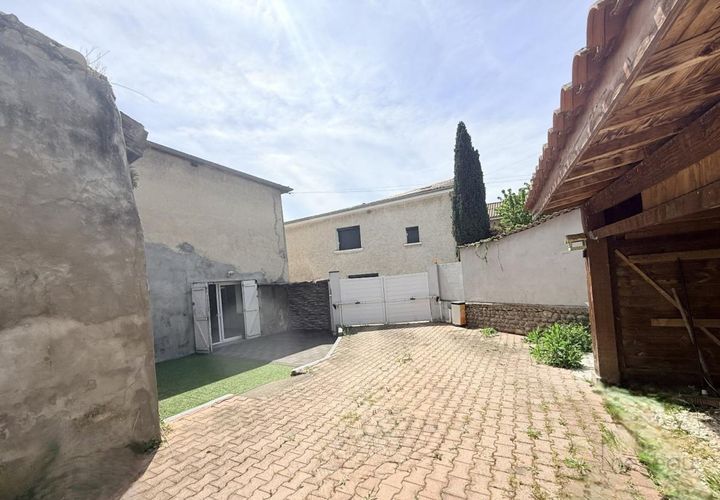 Villa a Chanas, Isere, Chanas - € 195.000 | Ref: 3011443910 - foto 1