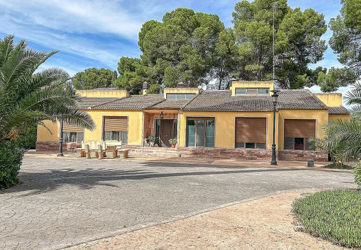 Villa i Yecla, Murcia, Yecla - € 699.000 | Ref: SB22003 - foto 1