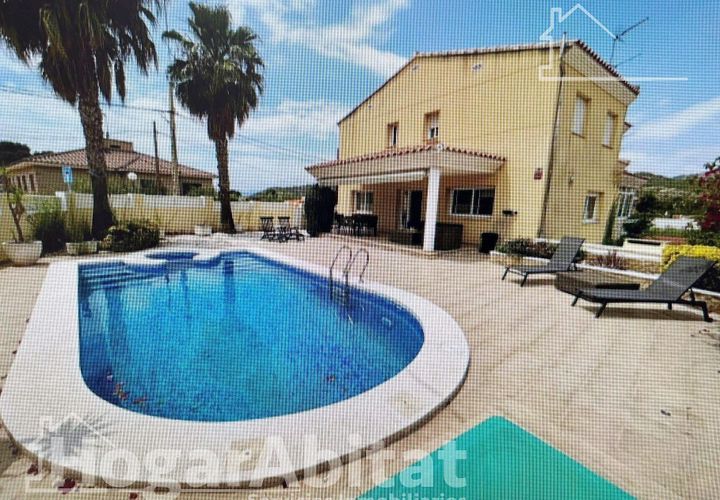 Villa i Borriol, Castellon, Borriol - € 390.000 | Ref: 120CAM390.FV-B/3716 - foto 1