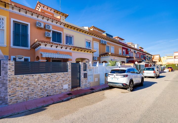 Byhus i Torrevieja, Alicante, Torrevieja - € 160.000 | Ref: 76-R5310394/76831 - foto 1