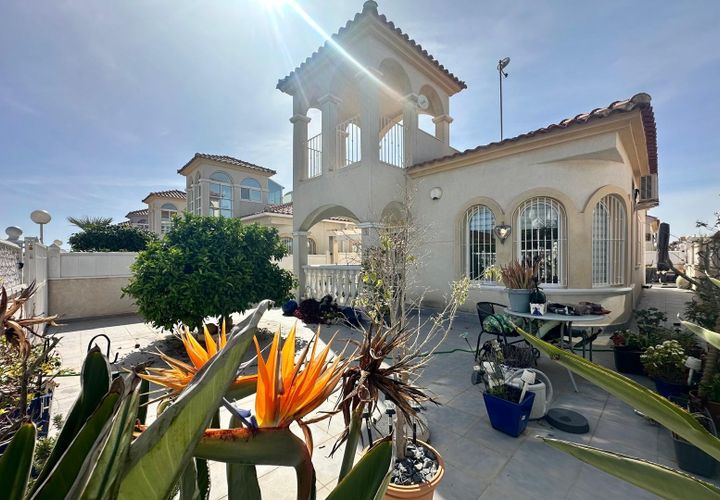 Villa en Algorfa, Alicante, Algorfa - € 229.750 | Ref: 200-4744 - photo 1