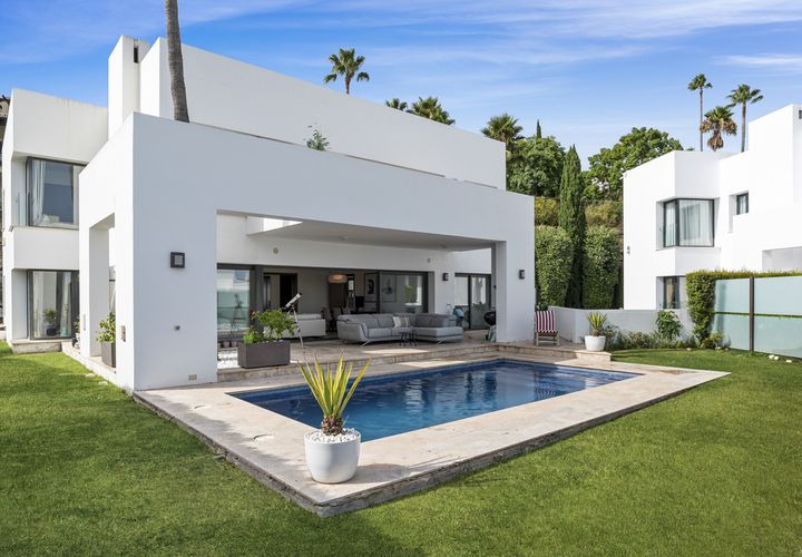 Villa a Benahavis, Malaga, Benahavis - € 1.725.000 | Ref: CDS5135941-FO - foto 1