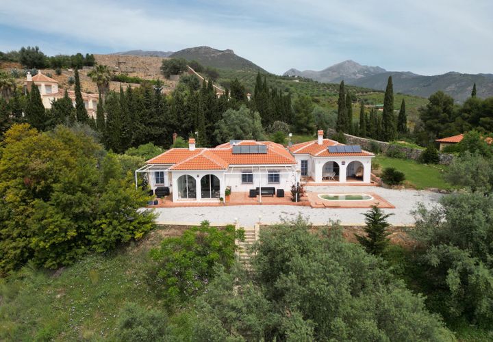 Villa i Alcaucin, Malaga, Alcaucin - € 525.000 | Ref: IRE2614 - foto 1