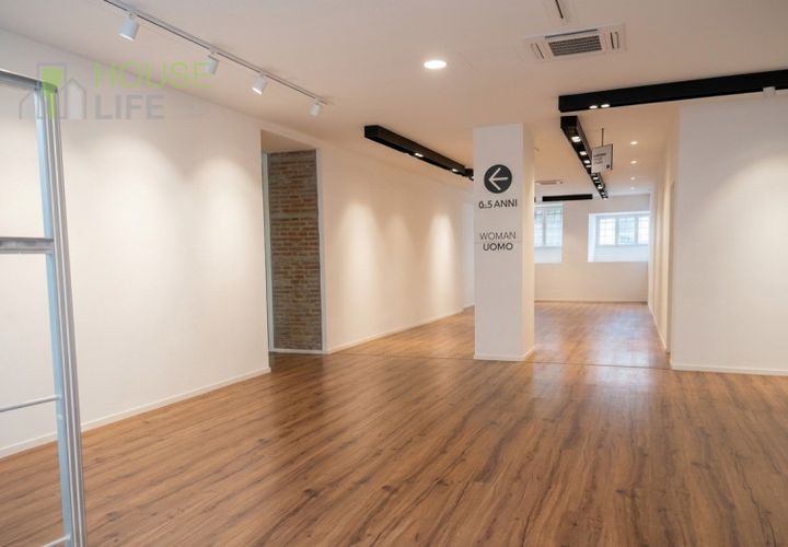 Erhvervsejendom i Schio, Vicenza, Schio - € 200.000 | Ref: HL0391 - foto 1