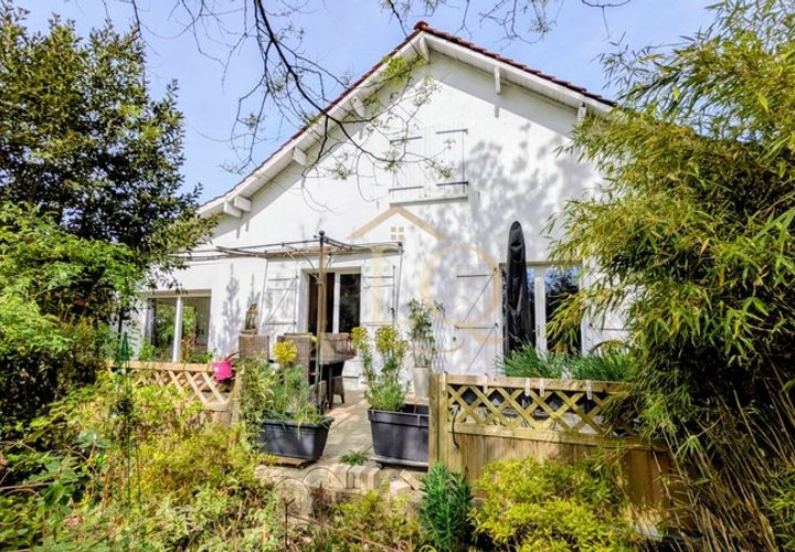 Villa a Maintenon, Eure-et-Loir, Maintenon - € 395.000 | Ref: 340933742018 - foto 1