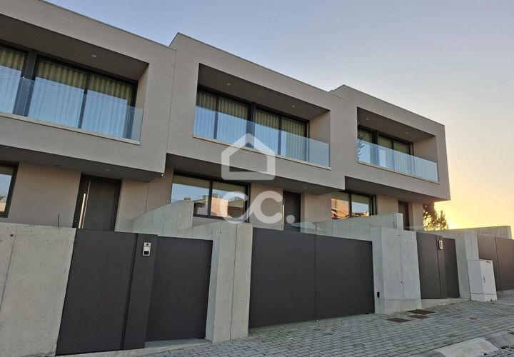 Villa i Viana do Castelo, Viana do Castelo, Viana do Castelo - € 545.000 | Ref: 401/M/00437 - foto 1